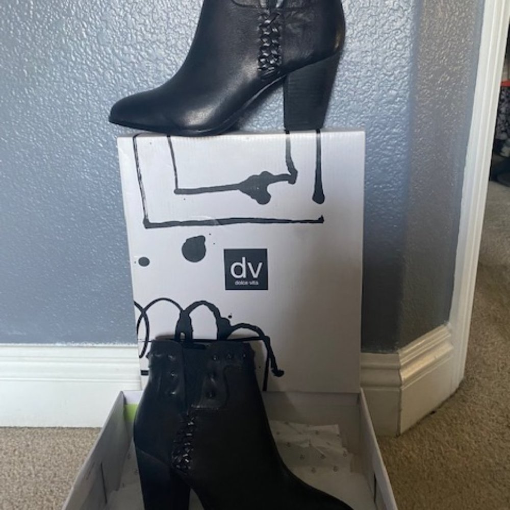 Dolce Vita DV Black size 9